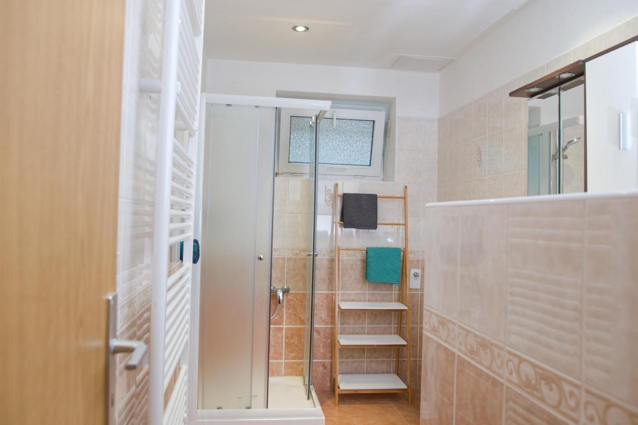 Apartman Pod Cernou Horou Svoboda nad Úpou Buitenkant foto